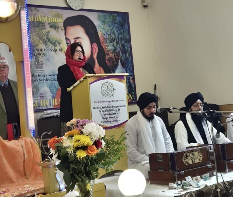 Rachel Hopkins MP visiting Shri Guru Ravidass Sangat