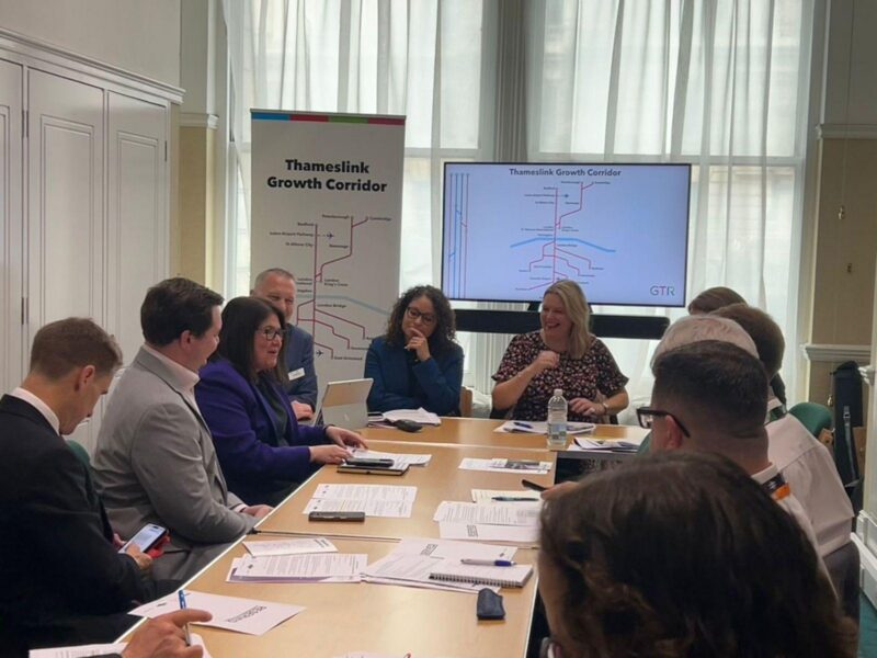 Rachel Hopkins MP speaking to MPs at the Thameslink Growth Corridor Roundtable