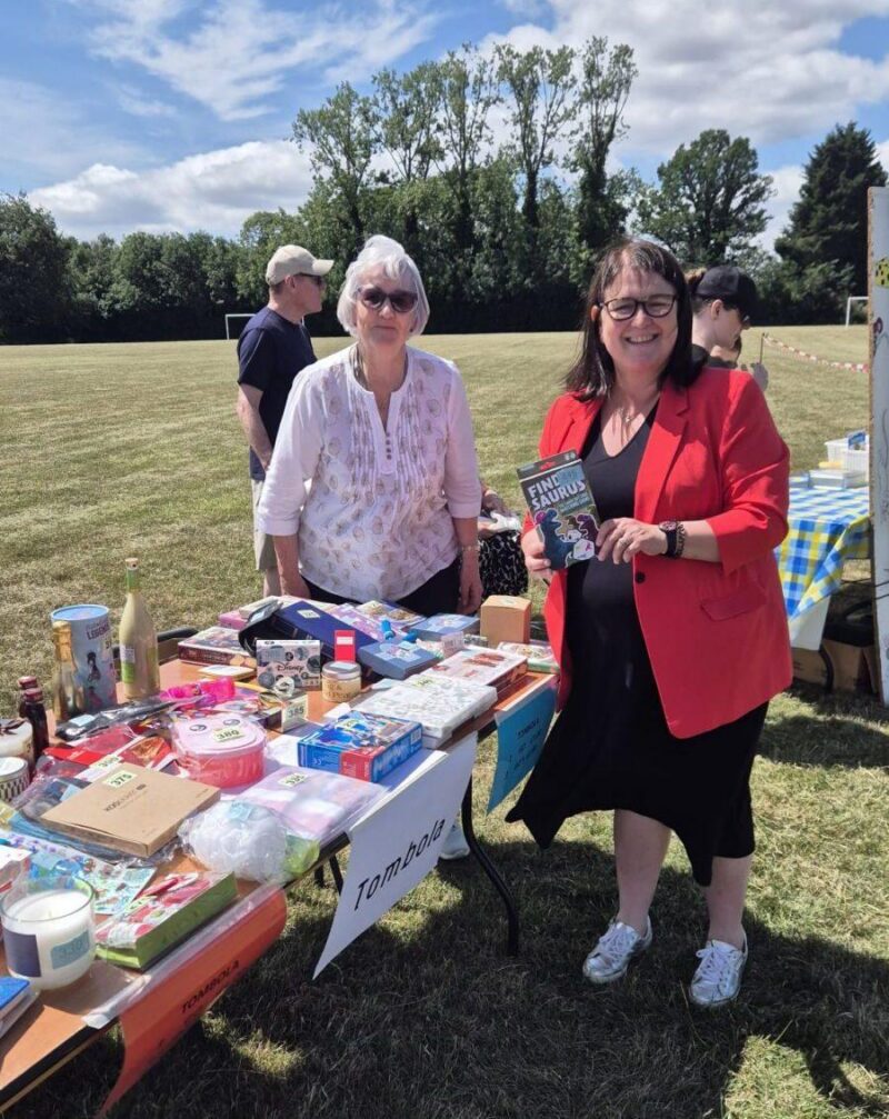 Rachel Hopkins MP at the Kensworth Family Fun Day